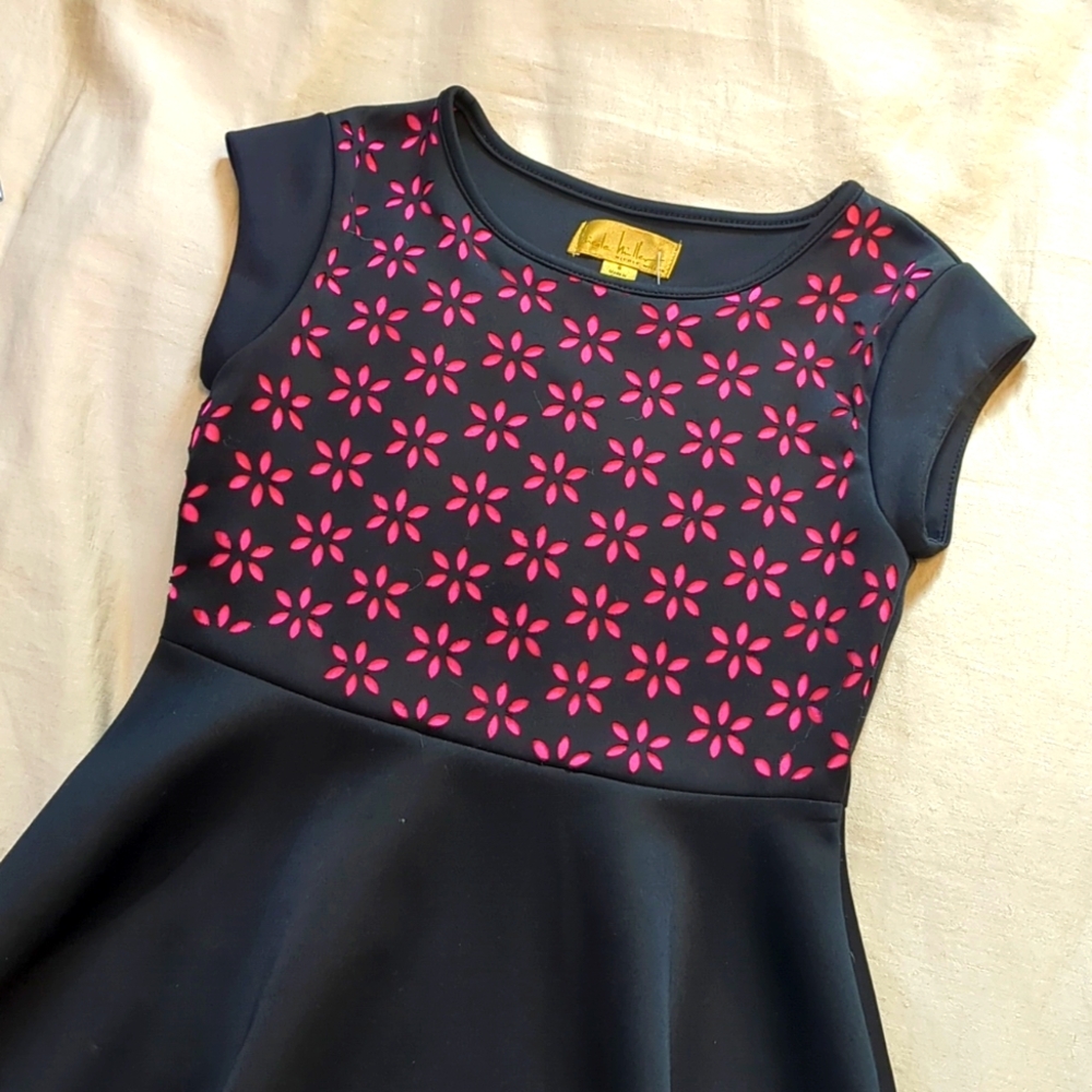 Nicole Miller top